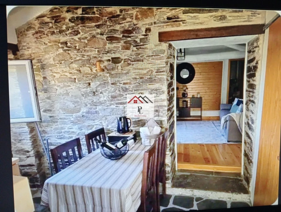 Moradia T2 para Venda em Piodão Foto 7