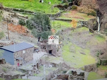 Moradia T2 para Venda em Piodão