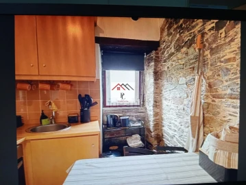 Moradia T2 para Venda em Piodão