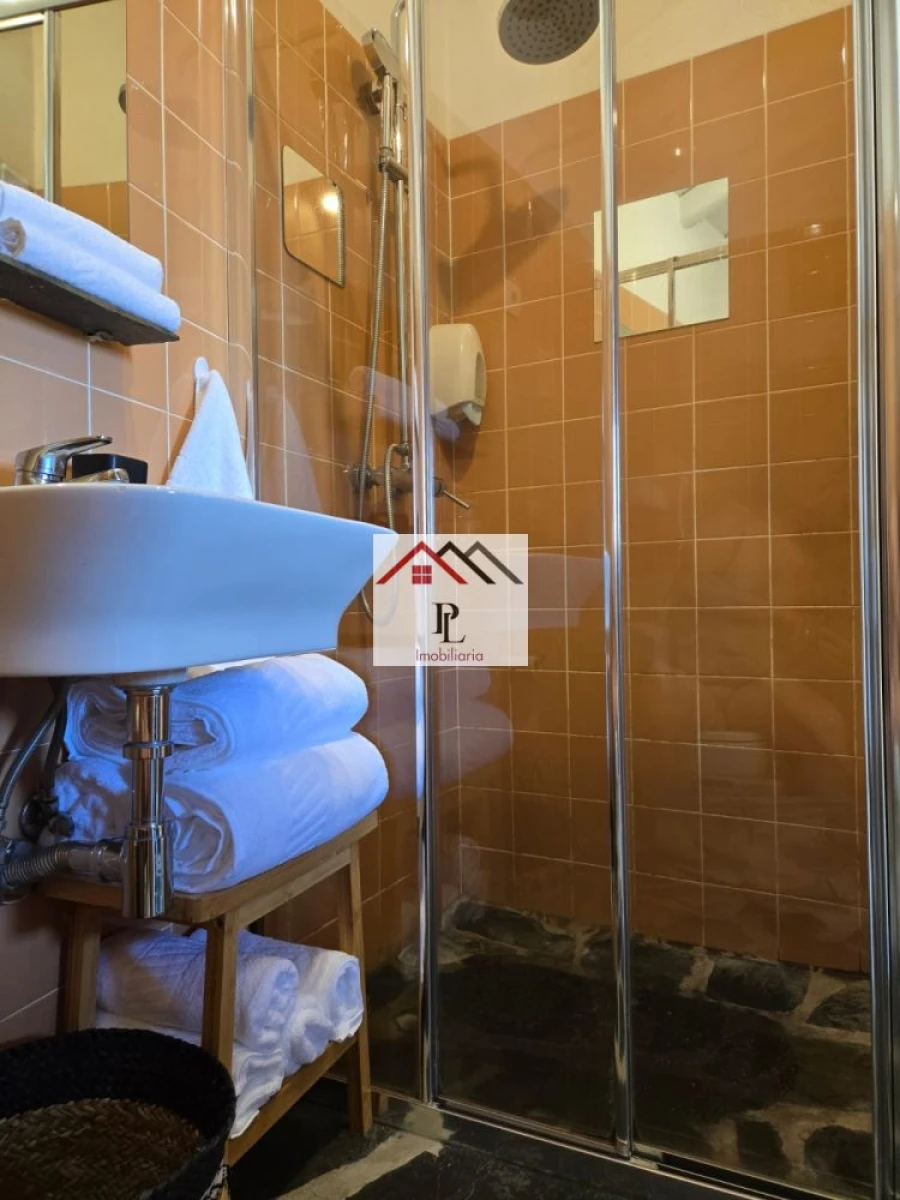 Moradia T2 para Venda em Piodão Foto 14