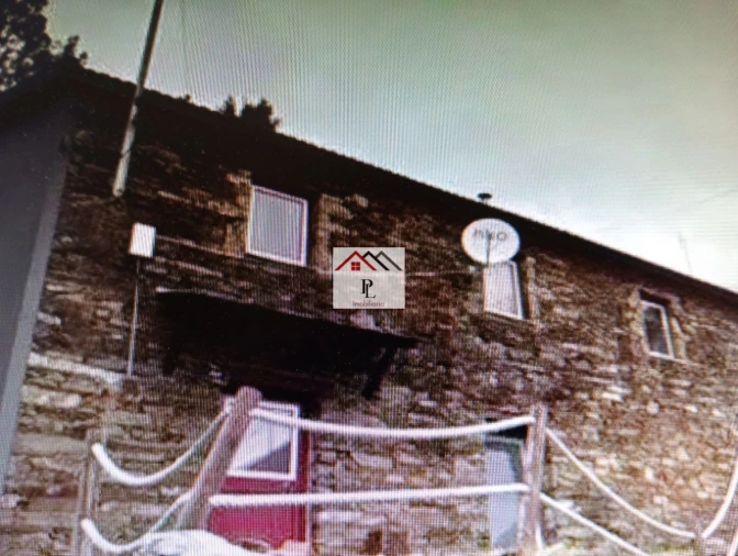 Moradia T2 para Venda em Piodão Foto 28