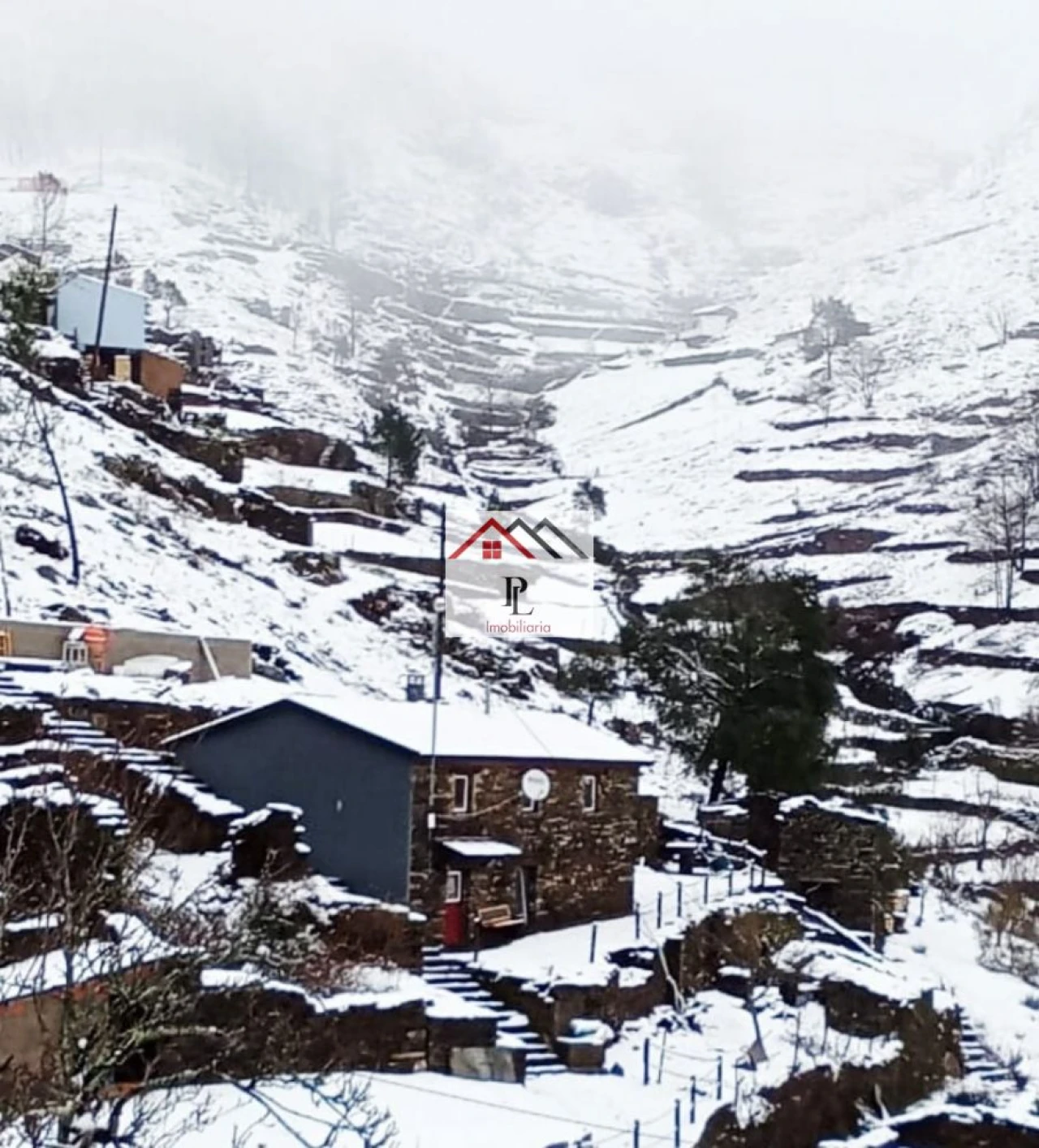 Moradia T2 para Venda em Piodão Foto 1