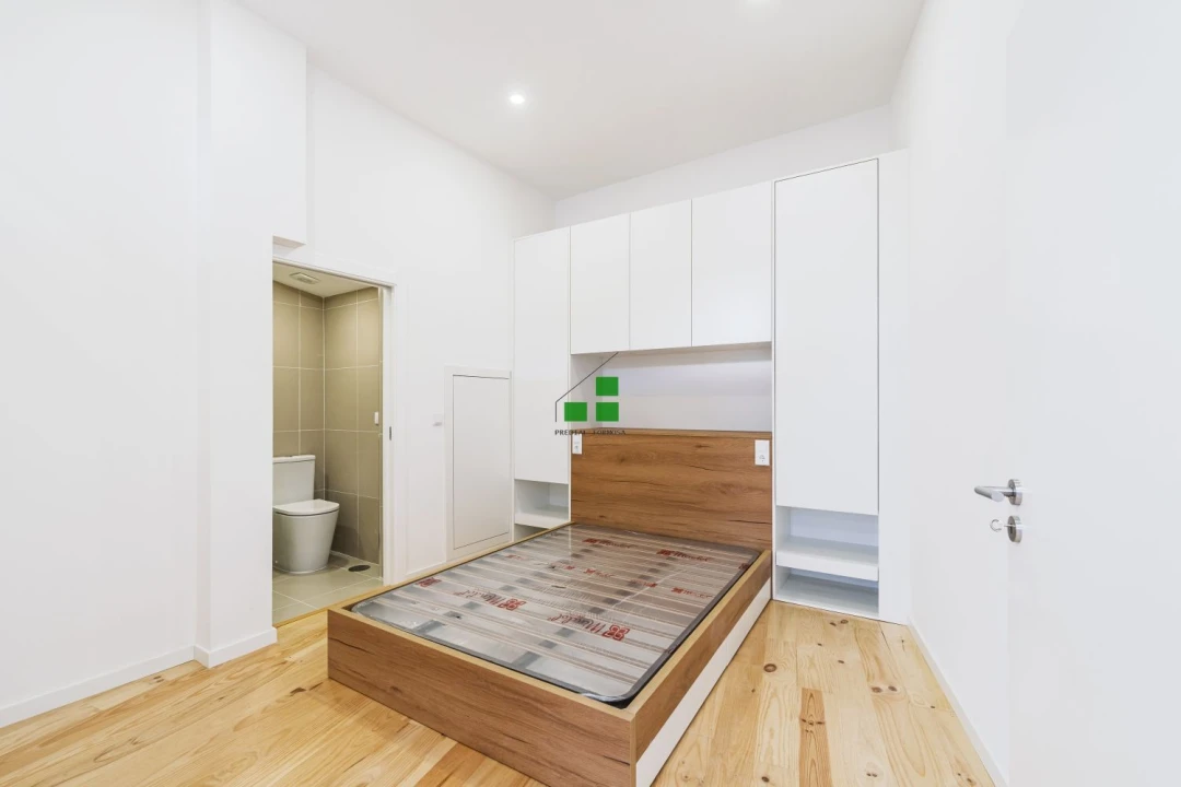 Apartamento T1 para Venda em Bonfim Foto 12