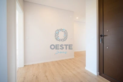 Moradia T4 para Venda em Vermelha