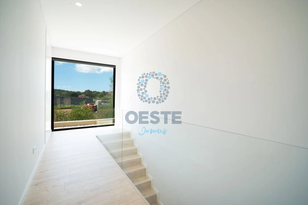 Moradia T4 para Venda em Vermelha Foto 41