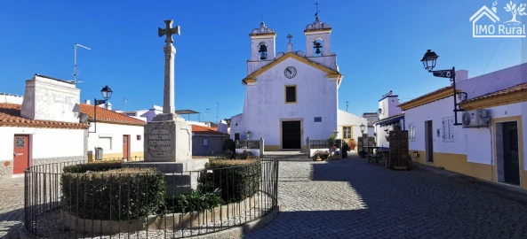 Moradia T1 para Venda em Barbacena e Vila Fernando