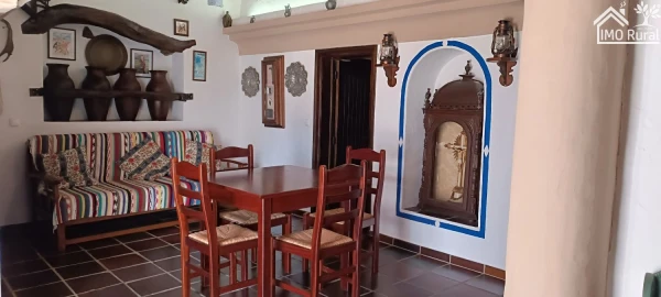 Moradia T1 para Venda em Barbacena e Vila Fernando