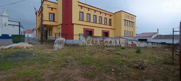 Terreno para Venda em Salvada e Quintos