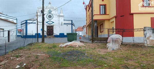 Terreno para Venda em Salvada e Quintos