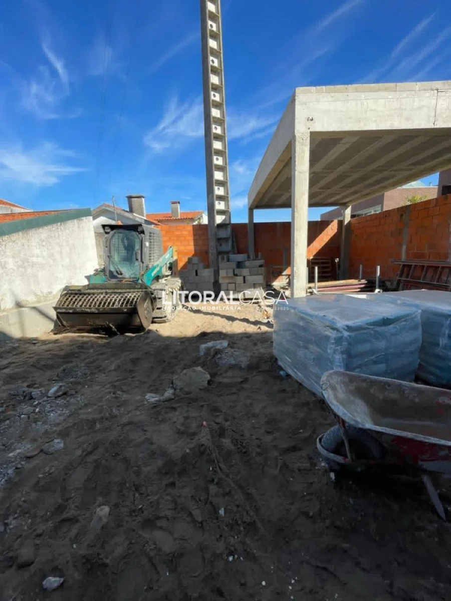 Moradia T4 para Venda em Gafanha da Nazaré Foto 14