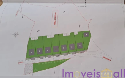 Terreno para Venda em Leomil