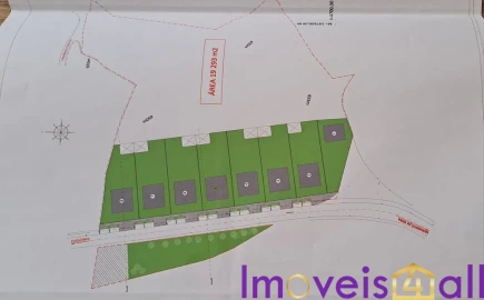 Terreno para Venda em Leomil