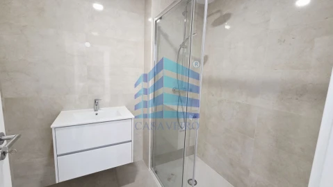 Apartamento T2 para Venda em Esgueira