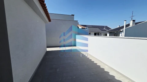 Apartamento T2 para Venda em Esgueira