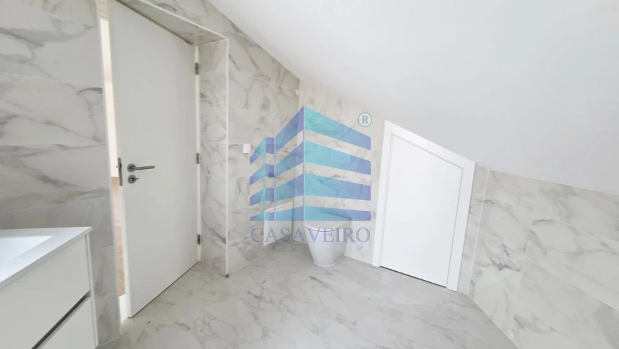 Apartamento T2 para Venda em Esgueira Foto 17