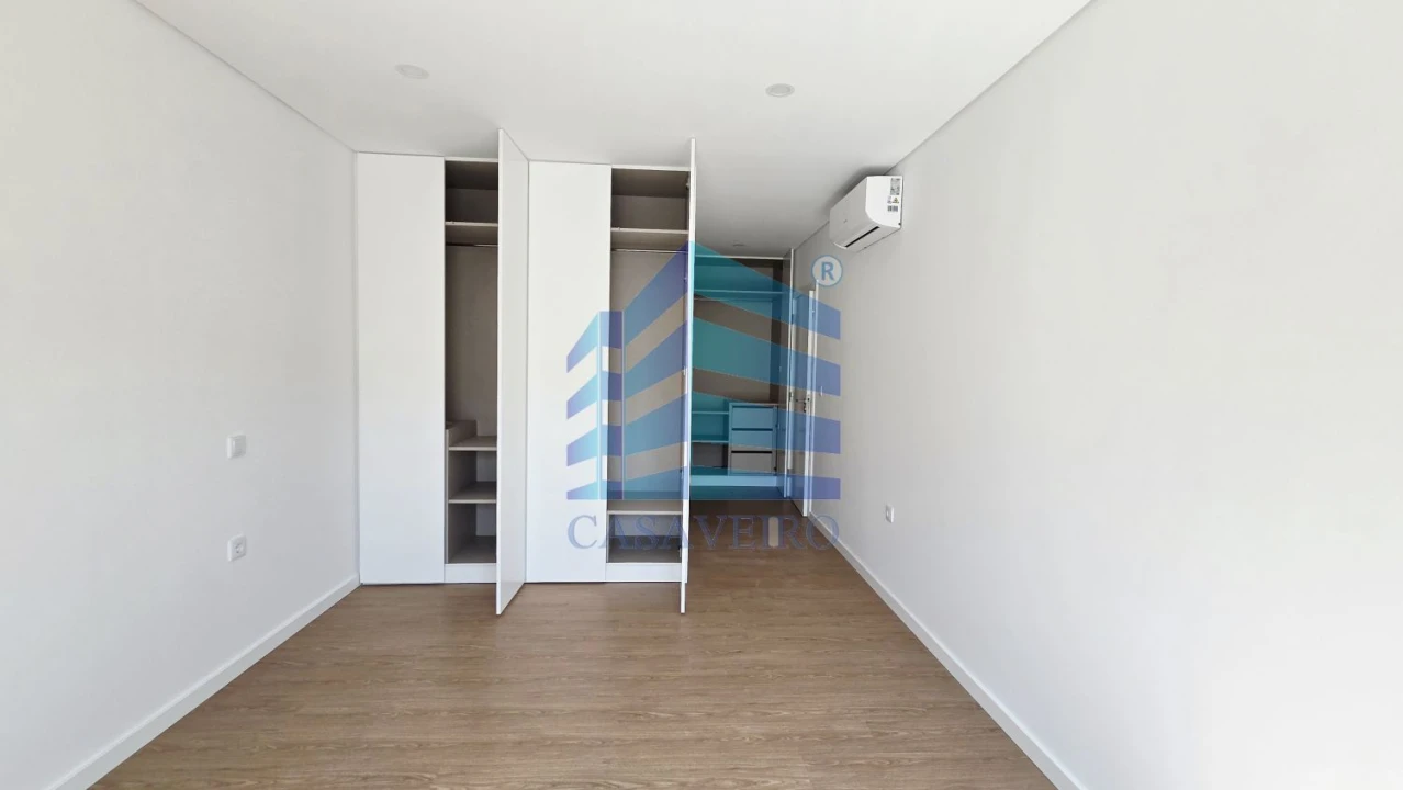 Apartamento T2 para Venda em Esgueira Foto 8