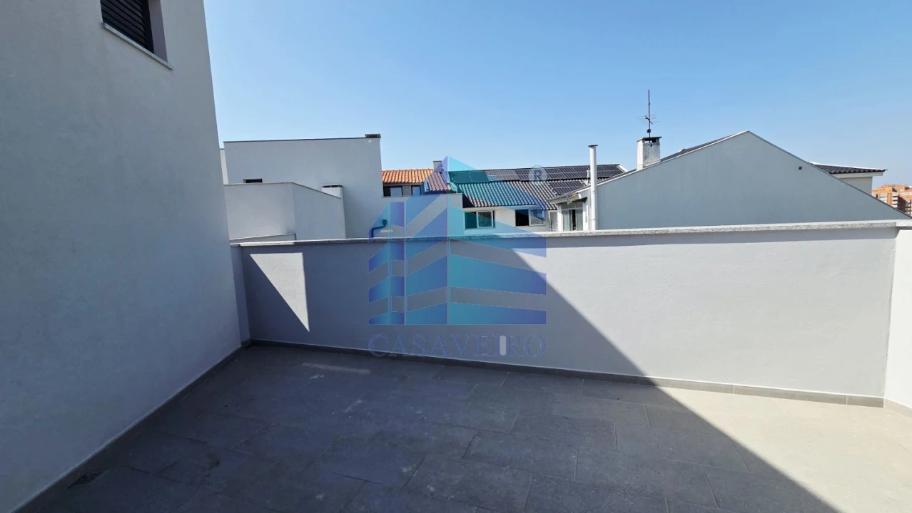 Apartamento T2 para Venda em Esgueira Foto 18