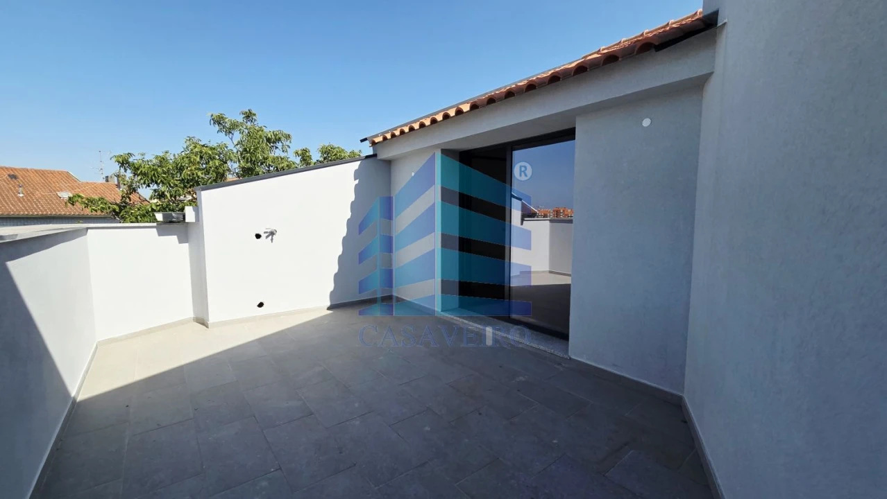 Apartamento T2 para Venda em Esgueira Foto 1