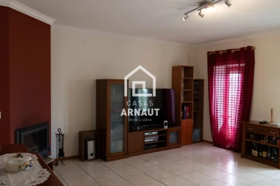 Moradia T2 para Venda em Pombal