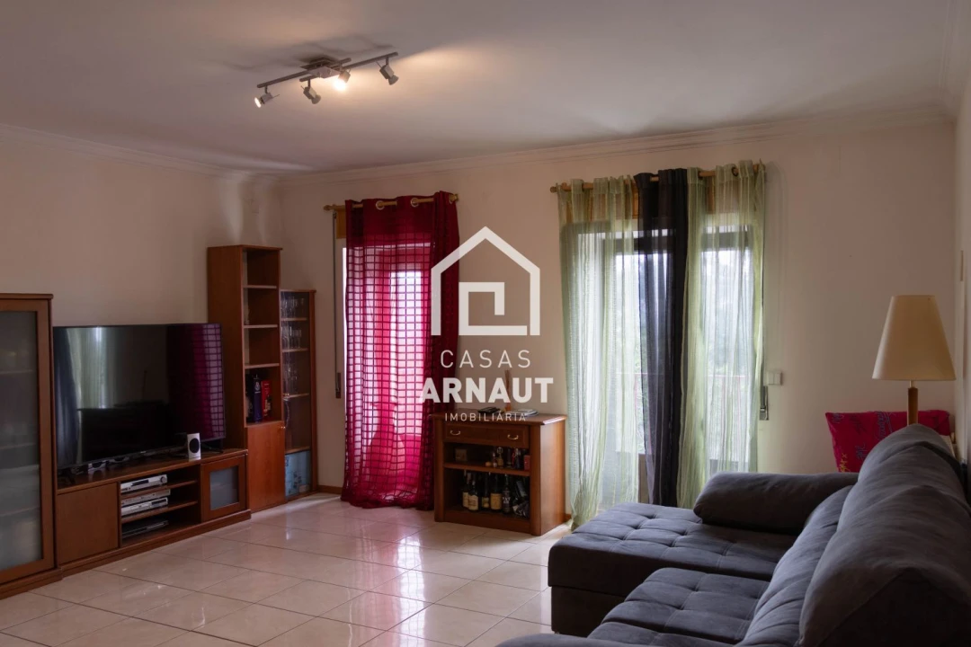 Moradia T2 para Venda em Pombal Foto 8