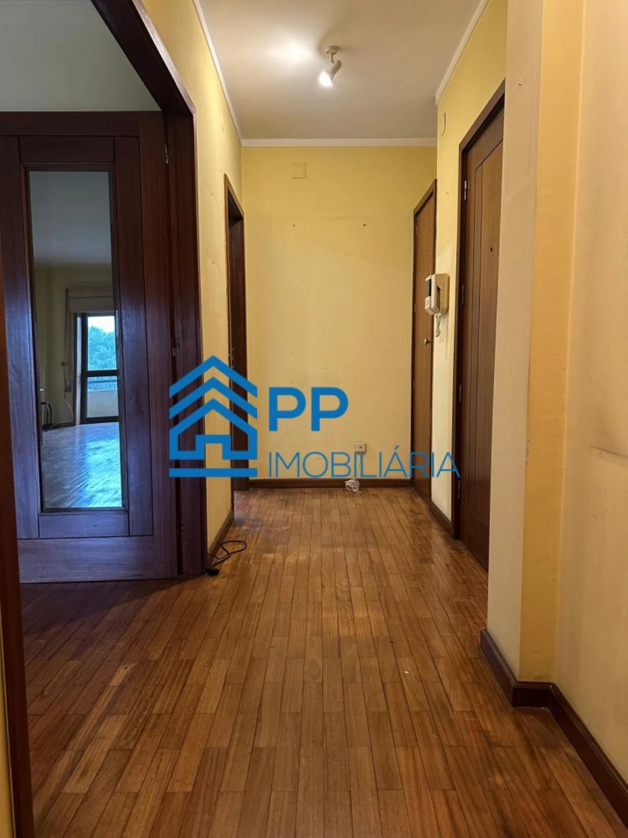 Apartamento T3 para Venda em Ramalde Foto 10