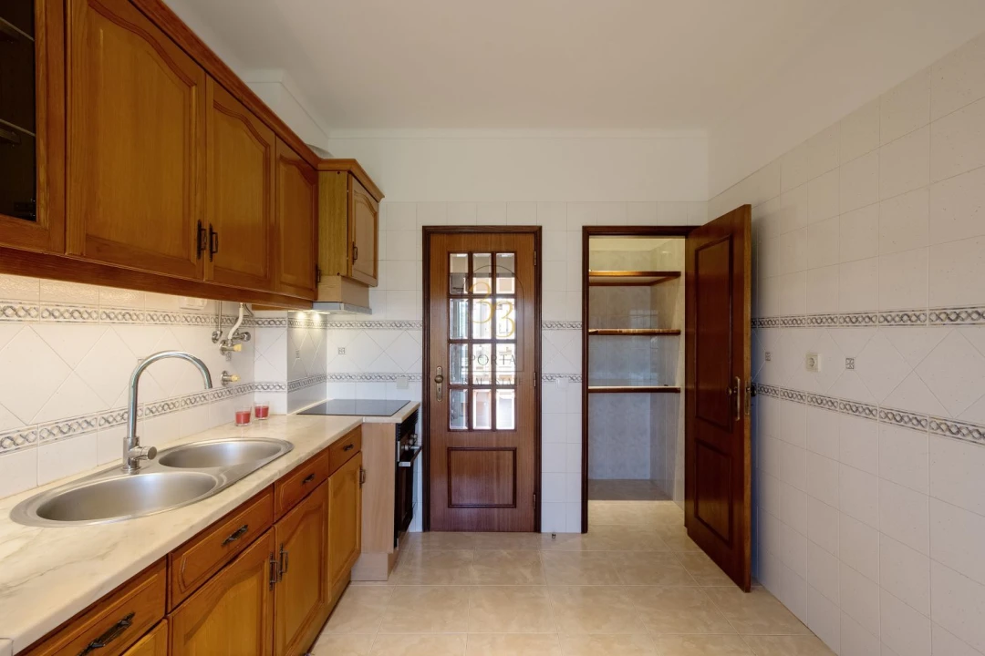 Apartamento T1 para Arrendamento em União das Freguesias de Setúbal Foto 2