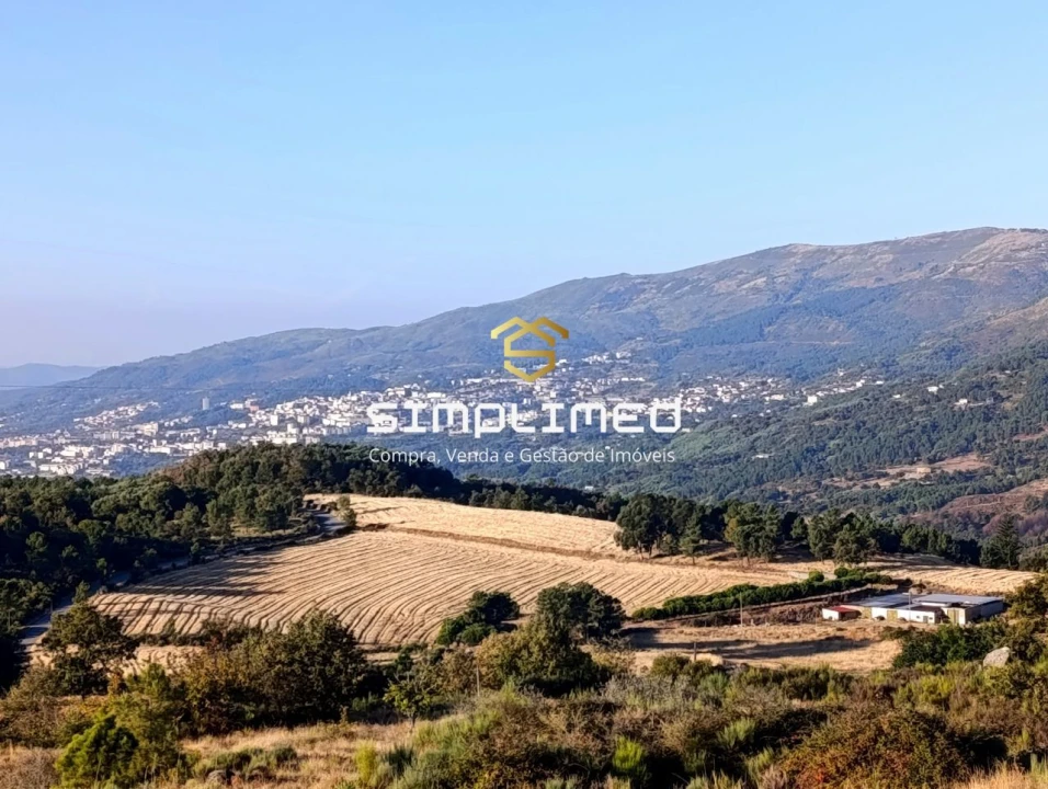 Quinta para Venda em Orjais Foto 1