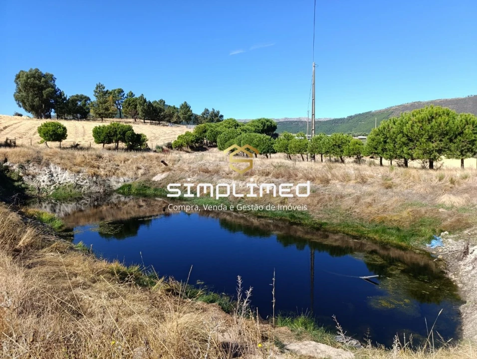 Quinta para Venda em Orjais Foto 3