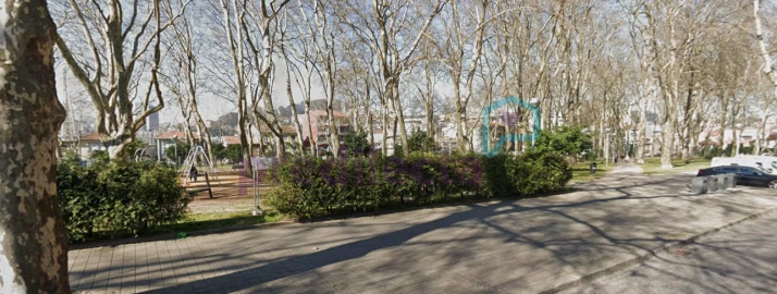 Apartamento T2 para Venda em Campanhã