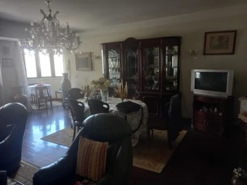 Apartamento T4 para Venda em Areeiro