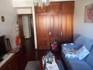 Apartamento T4 para Venda em Areeiro