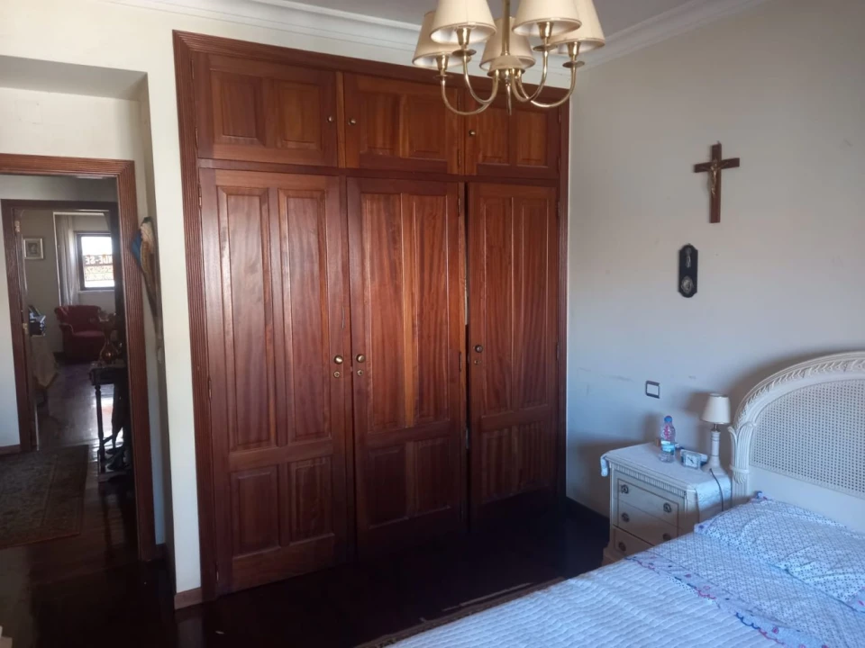 Apartamento T4 para Venda em Areeiro Foto 7