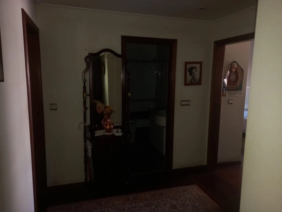 Apartamento T4 para Venda em Areeiro Foto 12