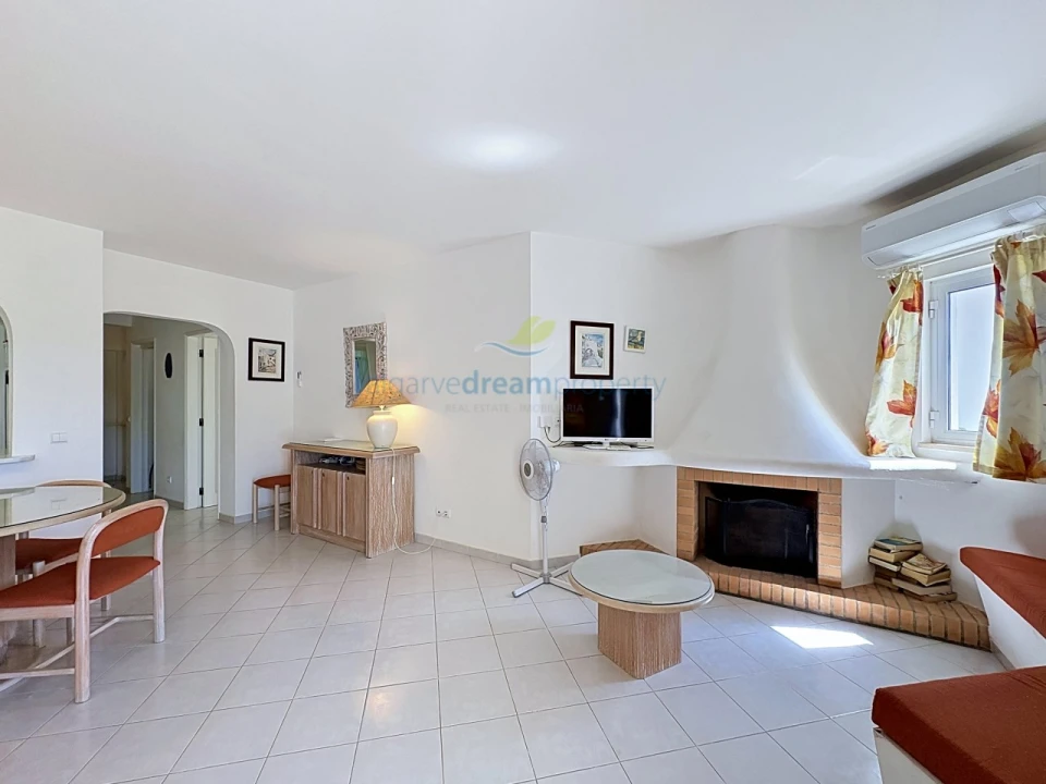 Apartamento T2 para Venda em Albufeira e Olhos de Água Foto 4