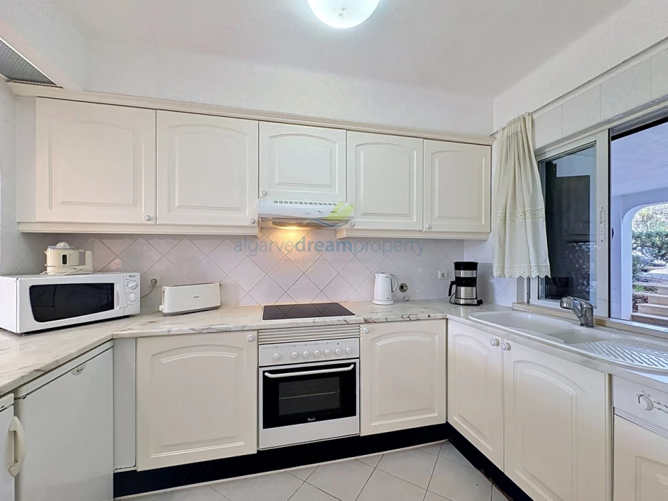 Apartamento T2 para Venda em Albufeira e Olhos de Água Foto 13