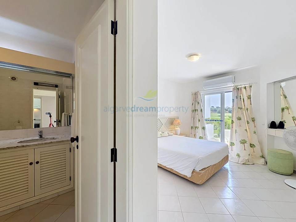 Apartamento T2 para Venda em Albufeira e Olhos de Água Foto 19