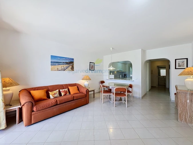 Apartamento T2 para Venda em Albufeira e Olhos de Água Foto 6