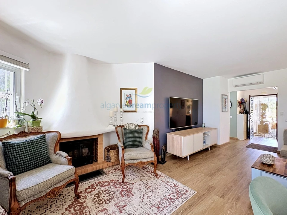 Apartamento T3 para Venda em Albufeira e Olhos de Água Foto 12