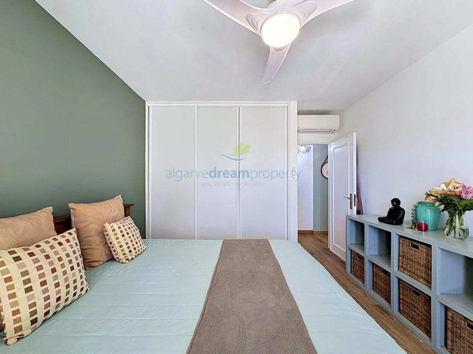 Apartamento T3 para Venda em Albufeira e Olhos de Água Foto 21