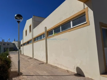 Armazém para Venda em Albufeira e Olhos de Água