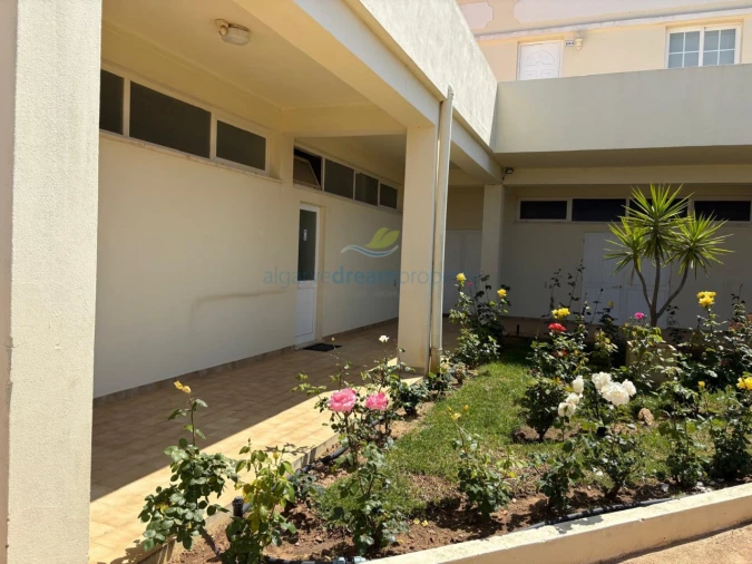 Armazém para Venda em Albufeira e Olhos de Água Foto 5