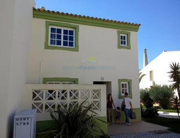 Moradia para Venda em Albufeira e Olhos de Água