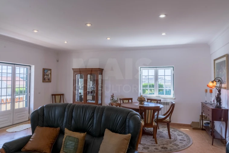 Moradia T4 para Venda em Cadaval e Pêro Moniz Foto 4