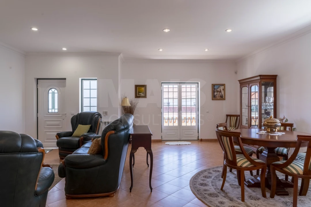 Moradia T4 para Venda em Cadaval e Pêro Moniz Foto 2