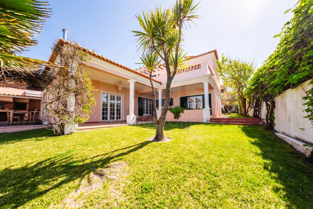 Moradia T5 para Venda em Lourinhã e Atalaia Foto 2