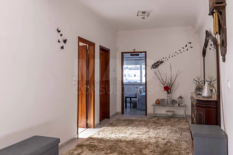 Moradia T5 para Venda em Ramada e Caneças Foto 6