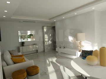 Apartamento T2 para Venda em Lagos (São Sebastião e Santa Maria)