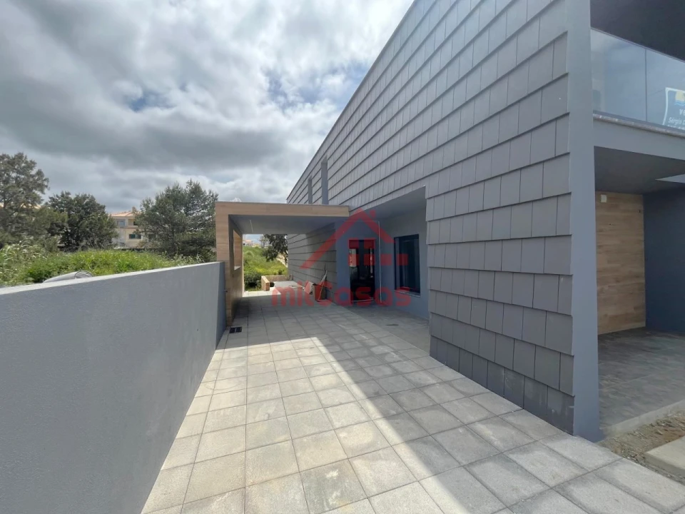 Moradia T3 para Venda em Ericeira Foto 2