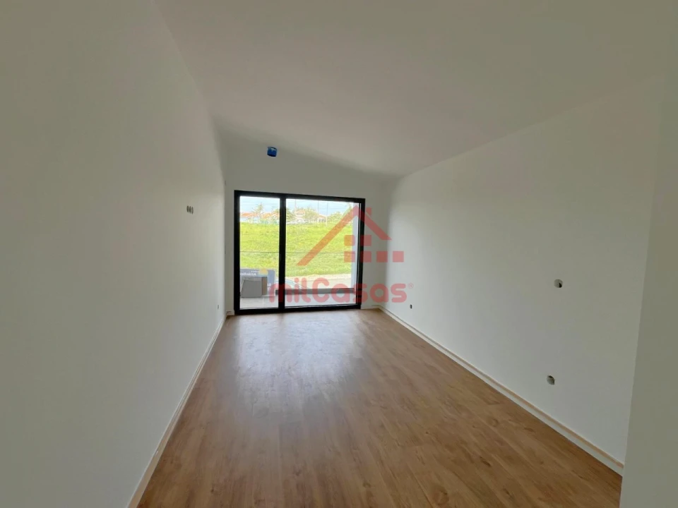 Moradia T3 para Venda em Ericeira Foto 13