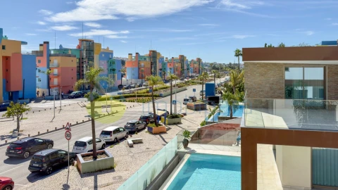 Moradia T3 para Venda em Albufeira e Olhos de Água